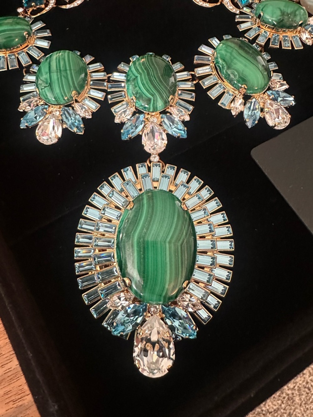 Dolce and Gabbana PIETRE OVALI Crystal & Malachite Necklace - Picture 4 of 11